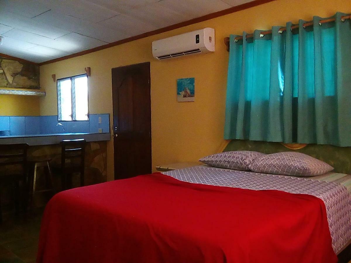 Hostel Sunset Villas ポポヨ エクステリア 写真